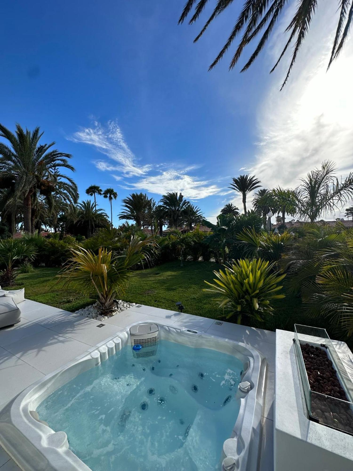 Sun Club P65 Premium Bungalow Maspalomas  Exterior photo